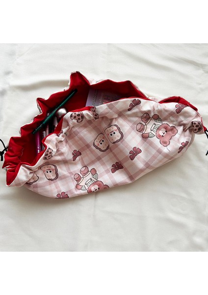 Sweet Bear Desenli Büzgülü Makyaj Çantası fırsatları