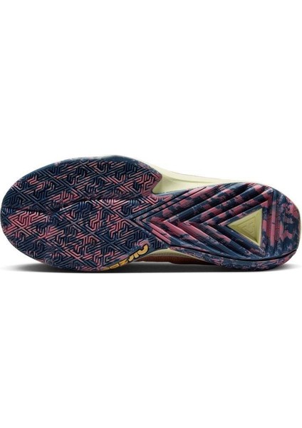 Zoom Freak 5 Erkek Basketbol Ayakkabısı DX4985-200 modelleri