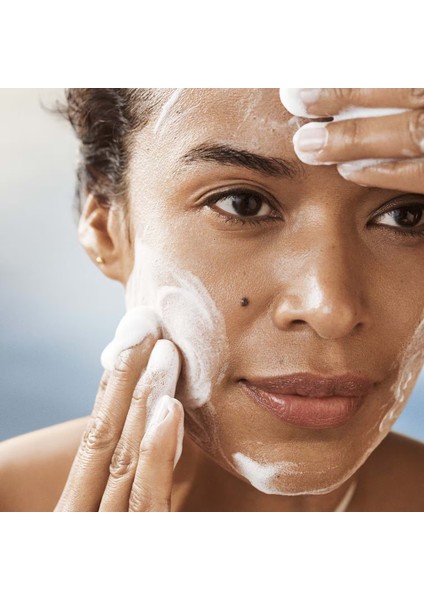 The Essence Foamıng Cleanser - Yüz Temizleme Köpüğü 125 ml
