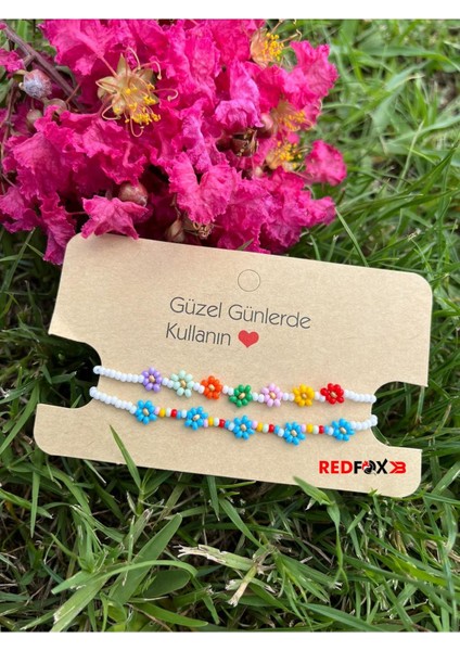 Beyaz örme ip bileklik, şık ve hafif takı, boncuk taşlı, cam malzeme