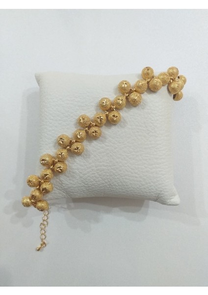 Şık kadın bileklik, 22 ayar altın kaplama, zarif tasarım, altın renkli takı indirimleri