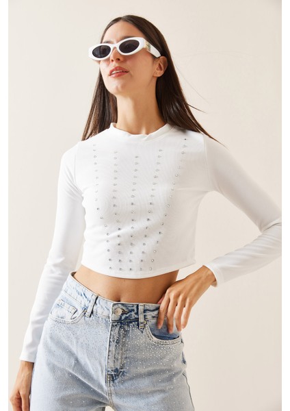 Beyaz Bisiklet Yaka Taşlı Crop Bluz 5YXK2-48936-01 fırsatları