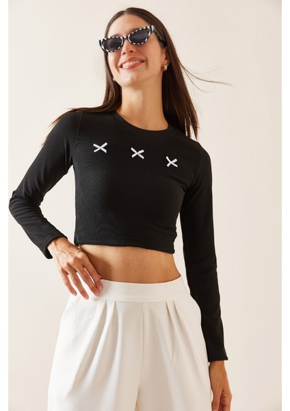 Siyah Bisiklet Yaka Kurdele Detaylı Crop Bluz 5YXK2-48922-02