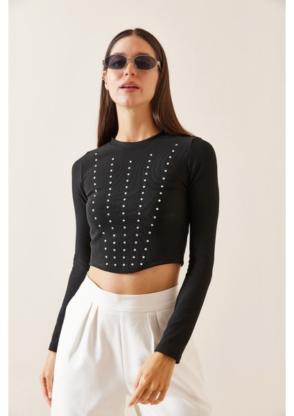 Siyah Bisiklet Yaka Taşlı Crop Bluz 5YXK2-48936-02