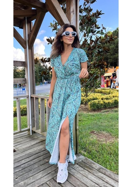 Kadın Kısa Kollu V Yaka Etnik Desenli Yırtmaç Detay Süprem Elbise (Kemersiz) fiyatları