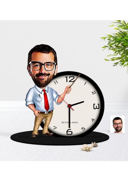 Kişiye Özel Erkek Öğretmen Karikatürlü Ahşap Masaüstü Biblo Saat-1