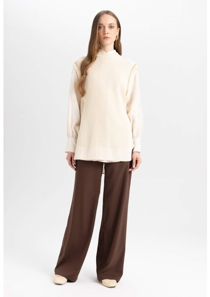 Yarım Balıkçı Yaka Basic Düz Yan Yırtmaçlı Triko Süveter D5022AX24AU fiyatları