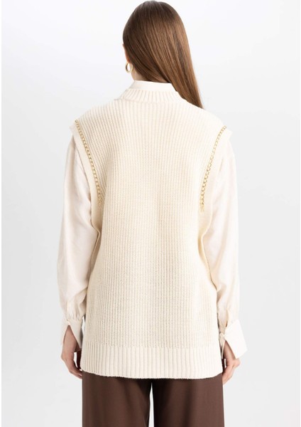 Yarım Balıkçı Yaka Basic Düz Yan Yırtmaçlı Triko Süveter D5022AX24AU indirimleri