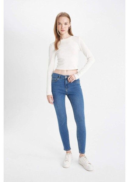 Rebeca Skinny Fit Yüksek Bel Dar Paça Bilek Boy Jean Pantolon C7609AX24AU modelleri