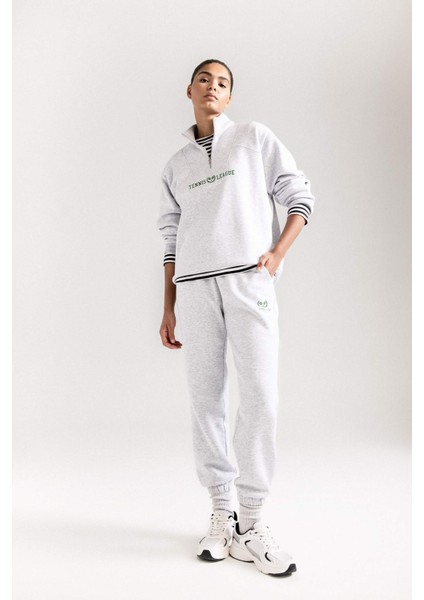 DeFactoFit Jogger Eşofman Altı Standart Fit Standart Boy Beli Paçası Lastikli Cepli Bağcıklı D1706AX24AU