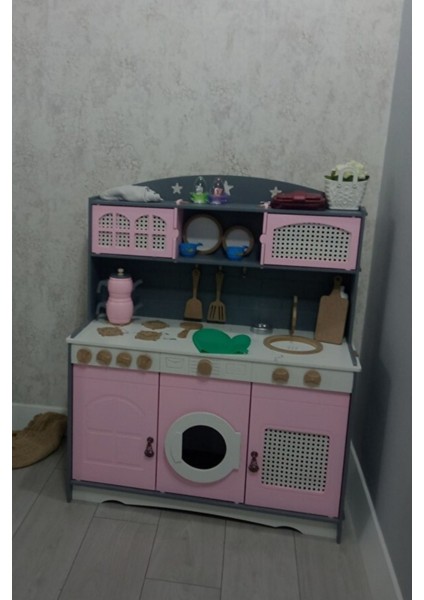 Boyalı Oyuncak Mutfak ve 1 LED Aydınlatma