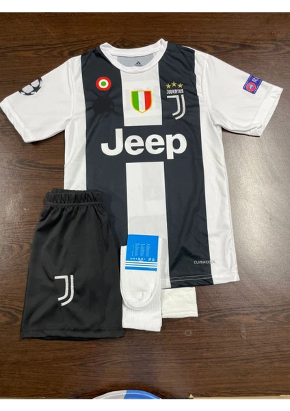 2018/19 Cristiano Ronaldo Juventus.çcouk Forma Takımı 4 Parça