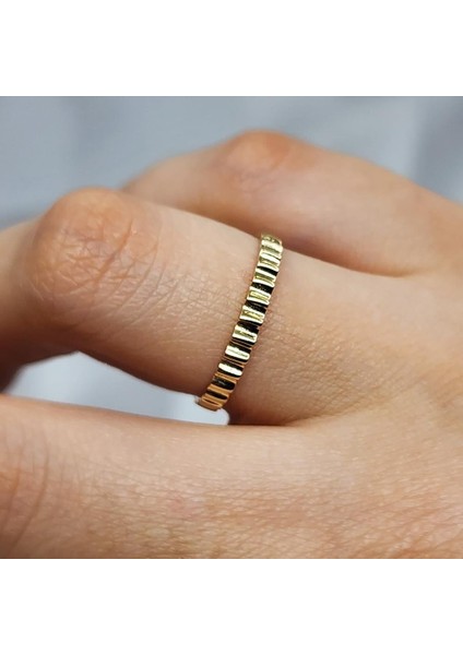 Altın Yüzük - Gösterişli Geometrik Kesim Modern Tasarım 14 Ayar Altın Yüzük fırsatları