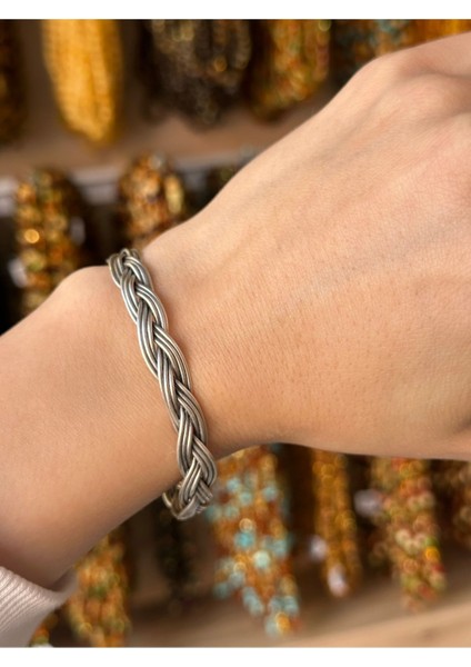 Şık ve özgün tasarımlı saf beyaz bakır sarmal unisex bileklik