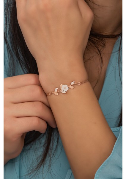 925 Ayar Gümüş Zirkon Çiçek Bileklik, şık ve zarif tasarım modelleri