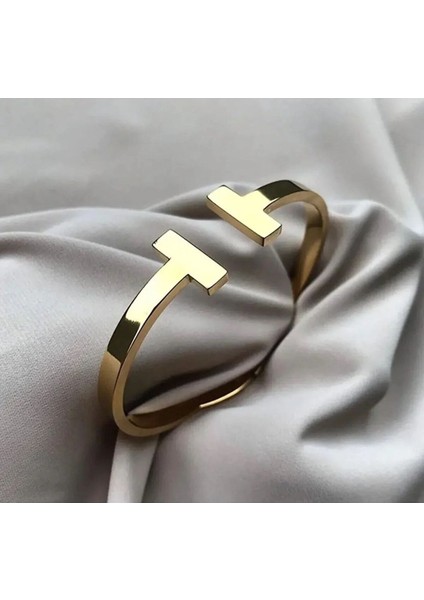 Özel Tasarım T Uçlu Şık Altın Kaplama Bileklik, Zarif ve Şık Tasarım