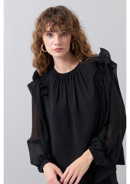 Volan Detaylı Balon Kol Crep Bluz Siyah K2513003_001 modelleri