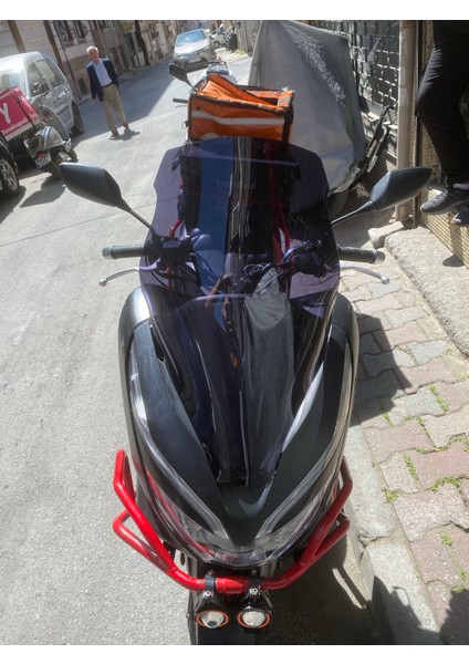 Esmot Pcx 2018/2020 Ön Cam