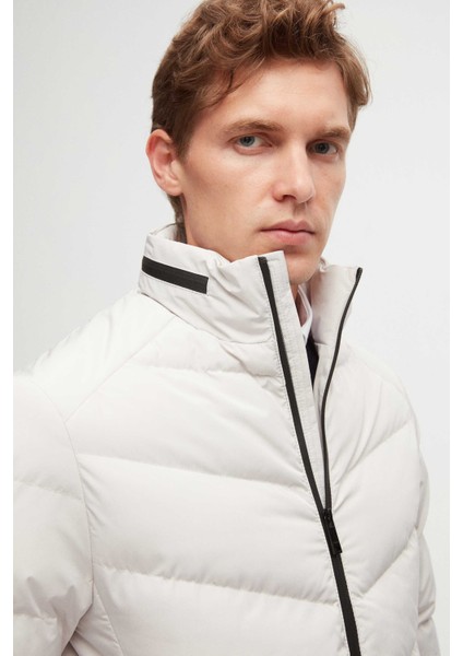 Slim Fit Ekru Gizlenebilir Kapüşonlu Elyaf Dolgulu Rüzgar Geçirmez Mont