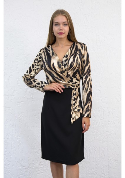 Üstü Leopar Desen Elbise