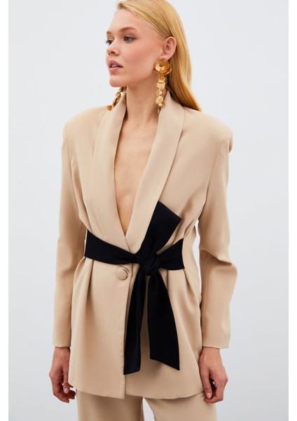 Beli Kuşaklı Uzun Ceket - Bej