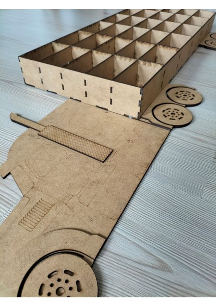 87X32 Ham Mdf Çocuk Odası Ahşap Kamyon Araba Rafı 30 Arabalık fiyatları