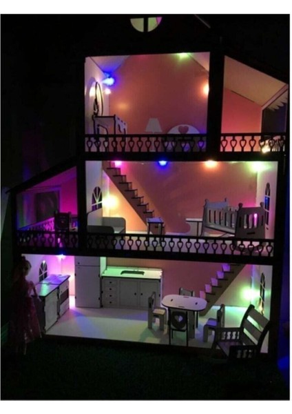 Belinay Ahşap Oyun Evi Işıklı ve Bahçeli Eşyalar Dahil