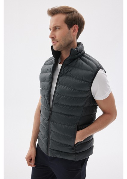 Dik Yaka Slim Fit Erkek Yeşil Casual Yelek fiyatları