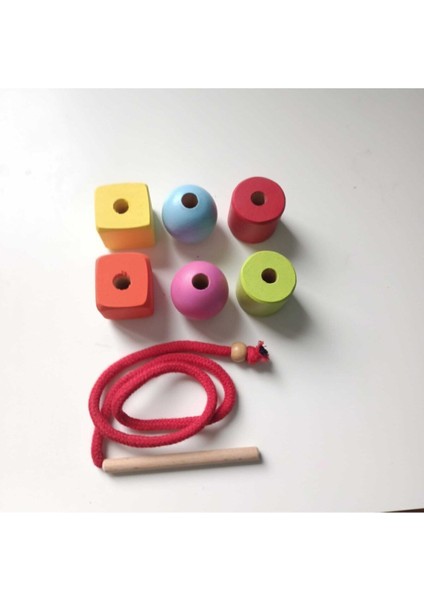 Montessori Ahşap Boncuk Dizme & İp Geçirme Oyunu Renkli fırsatları