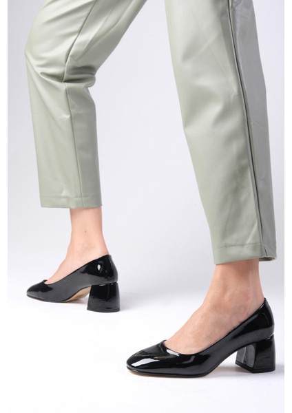 Jade Siyah Renk Rugan Blok Topuklu Yuvarlak Burunlu Kadın Topuklu Mary Jane Ayakkabı indirimleri