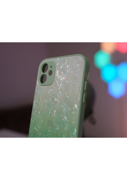 Lara By Afk iPhone 11 Yeşil Kristal Desenli Kamera Korumalı Kılıf