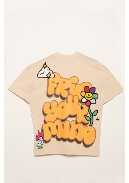 Baskılı Eskitme Detaylı Taş Rengi Tshirt