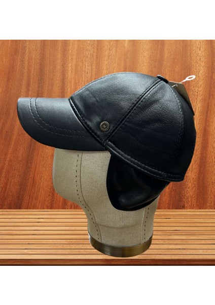 Kulaklı Kışlık Şapka