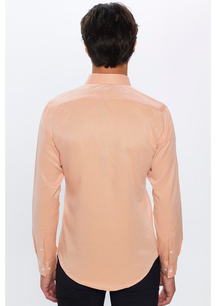 Erkek Slim Fit Dar Kesim Pamuklu Kolay Ütü Turuncu Düğmeli Yaka Gömlek indirimleri