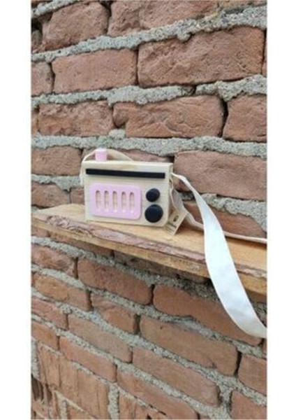 Retro Dekoratif Radyo, Doğal Ahşap Askılı Çocuk Oyuncağı, Kız-Erkek Nostalji Oyuncağı- Bebek Pembe