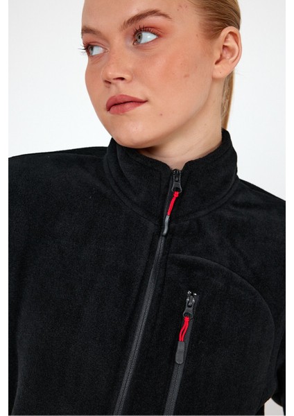 Siyah Renk Fermuarlı 3 Cepli Softshell Polar 5625 - Siyah