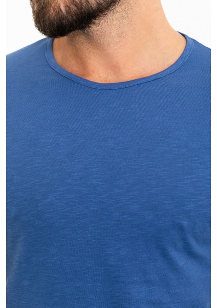 Düz Saks Slim Fit Bisiklet Yaka Erkek T-Shirt fiyatları