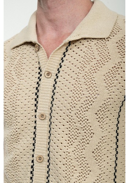 Desenli Bej Oversize Kısa Kollu Erkek Triko Gömlek fiyatları