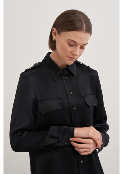 2236111 Apolet Detaylı Gömlek Yaka Saten Bluz fırsatları