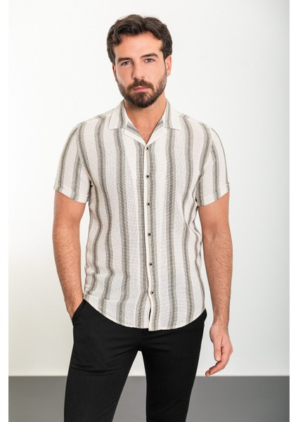 Çizgili Haki Slim Fit Apaç Yaka Kısa Kollu Erkek Gömlek