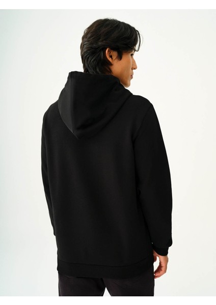 Erkek Sweatshirt Siyah-Kırmızı LF2038105