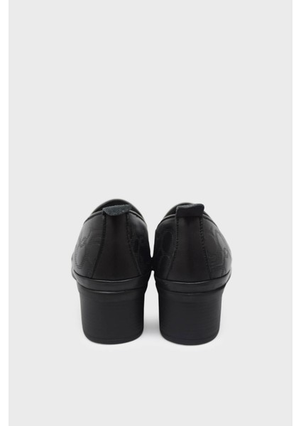 AKYN83.K5M Siyah Kadın Desenli Comfort