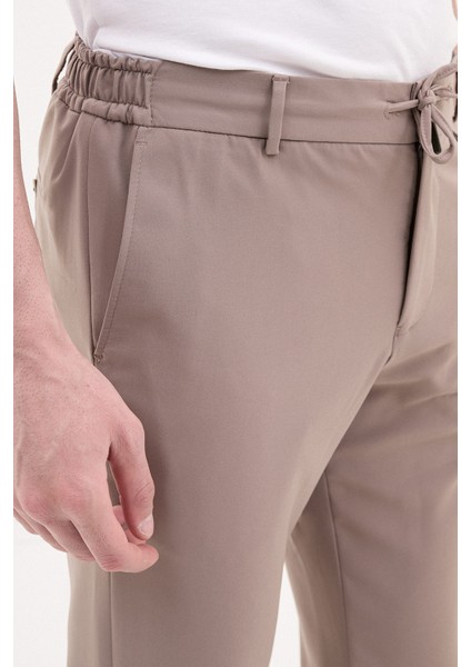 Düz Bej Super Slim Fit Beli Lastikli İpli Erkek Pantolon