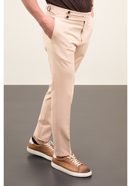 Düz Taş Rengi Super Slim Fit Kemer Detaylı Tokalı Erkek Pantolon