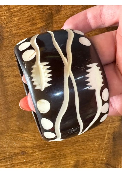 El Oyması Kemik Kadın Bilezik Çap 7 cm fırsatları