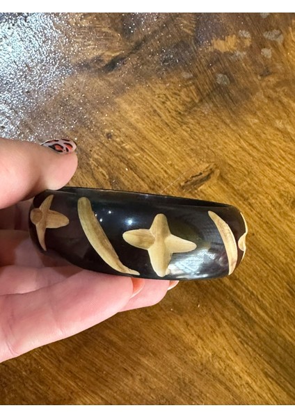 El Oyması Tasarım Kemik Kadın Bilezik Çap 7 cm fiyatları
