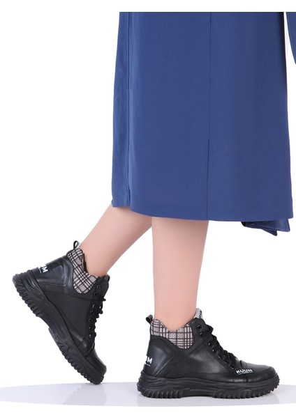 K108908 Siyah Termal Kürklü Kadın Düz Kışlık Bot