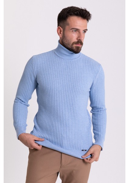 Dokulu Mavi Renk Slim Fit Tam Balıkçı Yaka Erkek Kazak