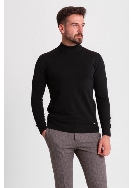 Düz Siyah Renk Slim Fit Erkek Yarım Balıkçı Yaka Kazak