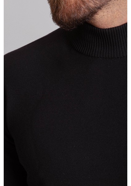 Düz Siyah Renk Slim Fit Erkek Yarım Balıkçı Yaka Kazak